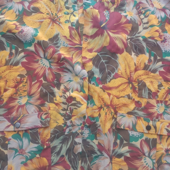 VINTAGE 80S GIANNI VERSACE SILK BLOUSE - Picture 3 of 7